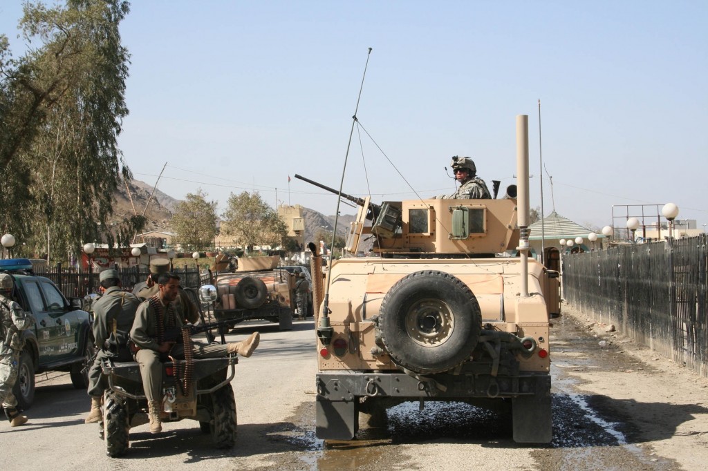 Paratroopers from the 173rd Special Troops Battalion and Afghan border police patrol the bridge between Afghanistan and Pakistan Feb. 28, 2008. (U.S. Army photo)
