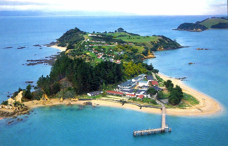 Pakatoa Island