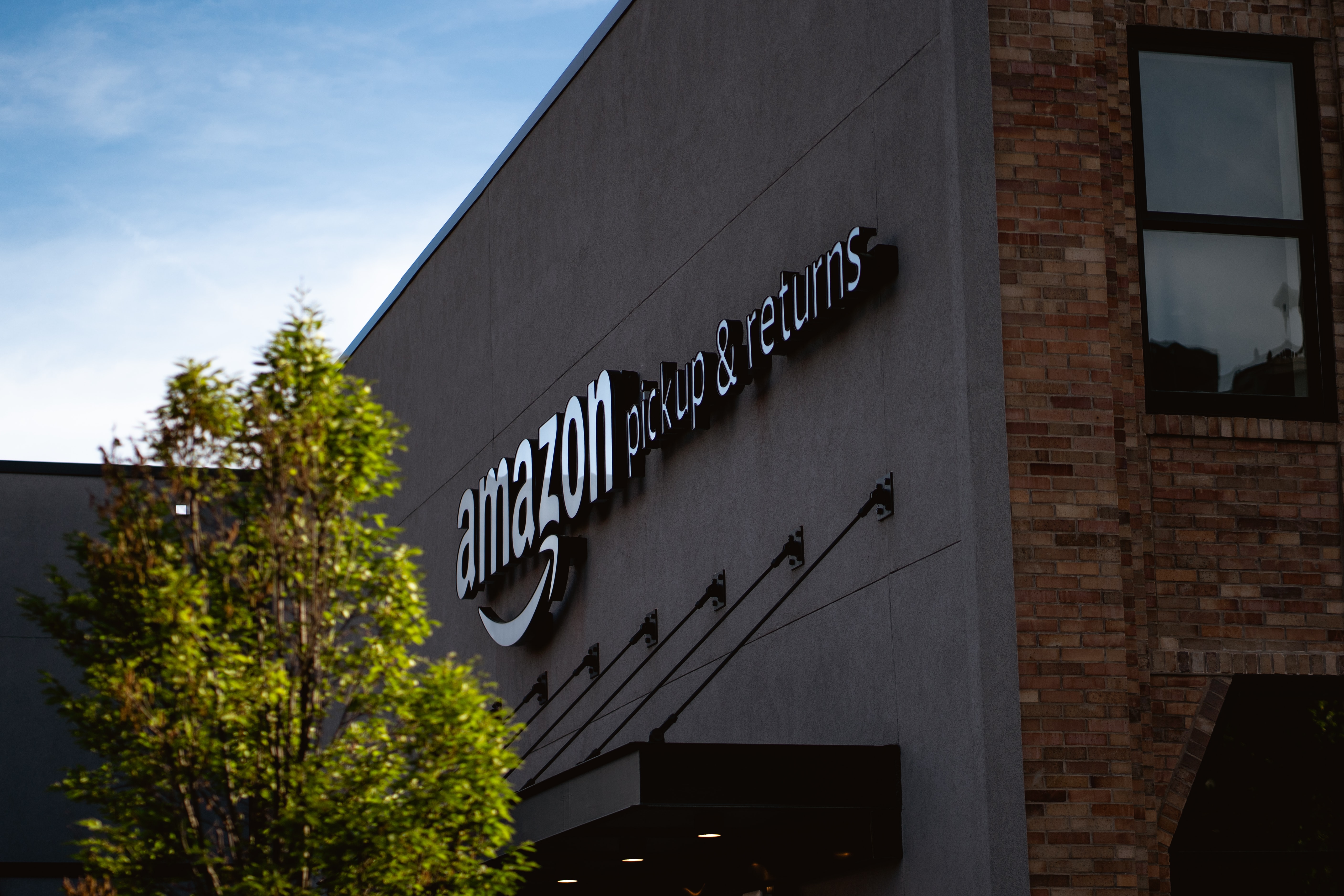 Investing in e-commerce? Here are the next Amazon companies to look into