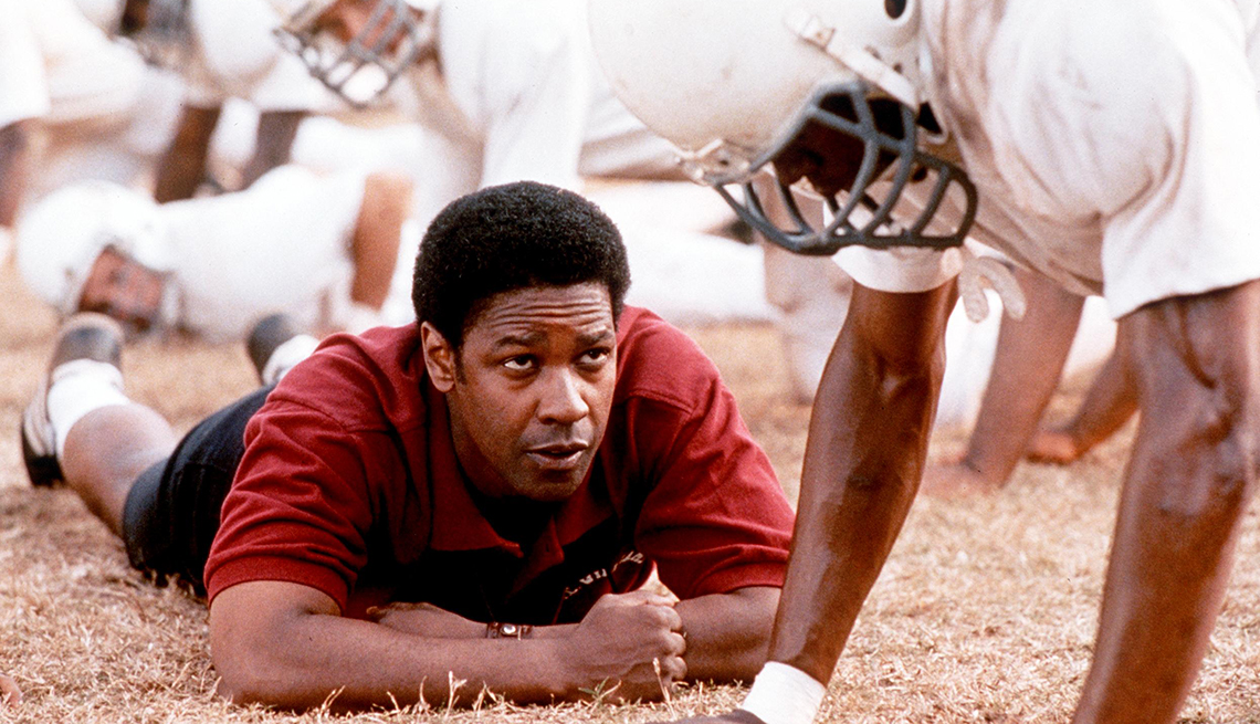 Top 16 All Time Best Football Movies You Must See