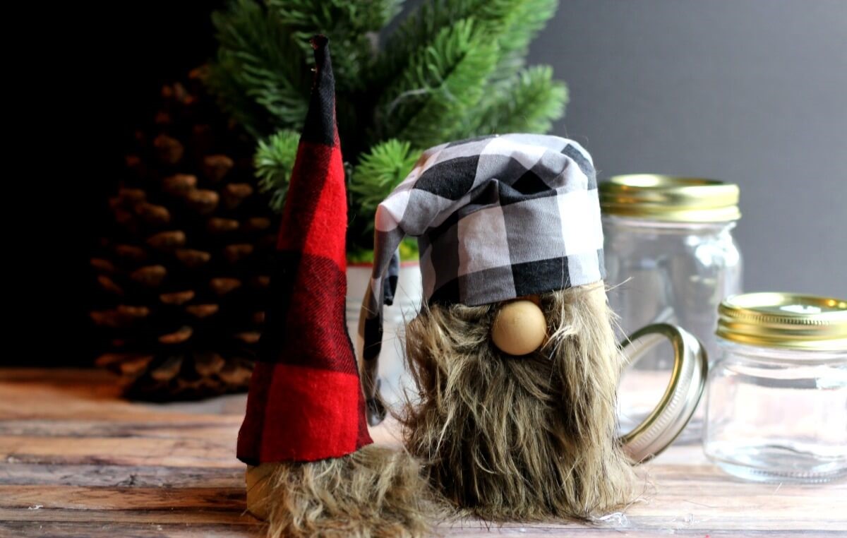 Christmas Gnome Mason Jars DIY Treat Jars