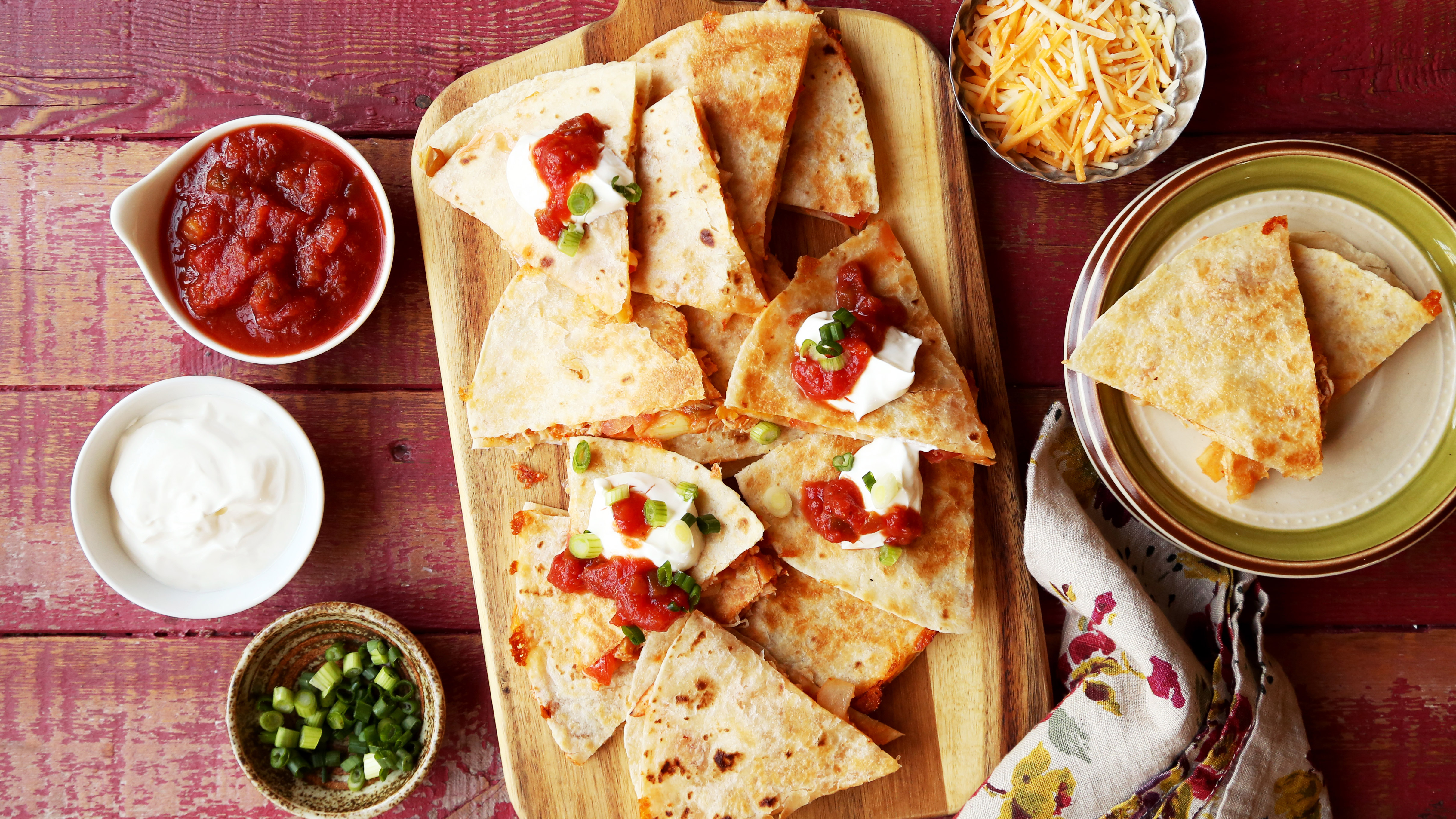 Quesadilla appetizers with 3 types of dips