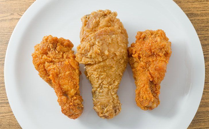 3 perfectly fried chicken legs