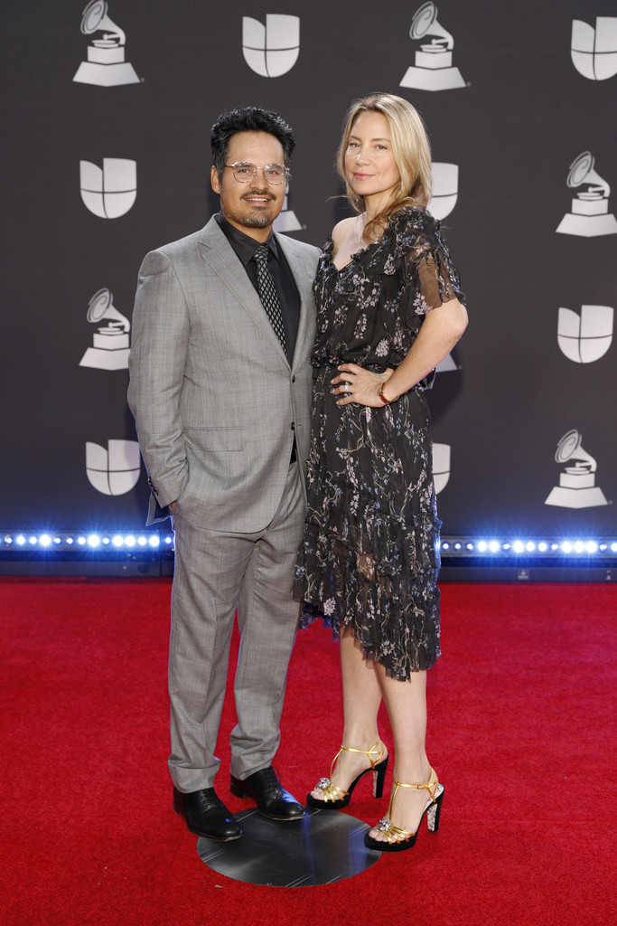 Full body pic of Brie and Michael on Grammy music awards