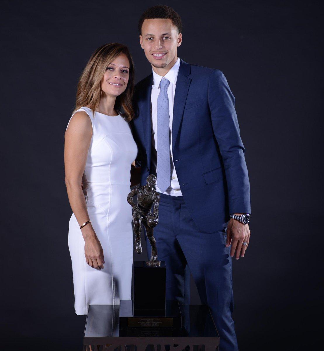 Sonya Curry with her son, Stephen Curry, for his Most Valuable Player Award