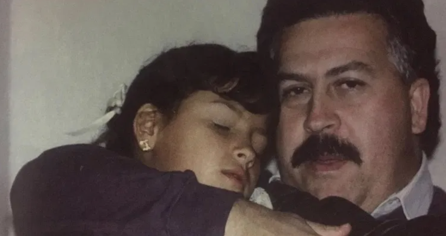 Manuela Escobar sleeping as a kid, cradled by his father, Pablo Escbar
