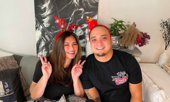 Angel Locsin and Neil Arce celebrating Christmas together