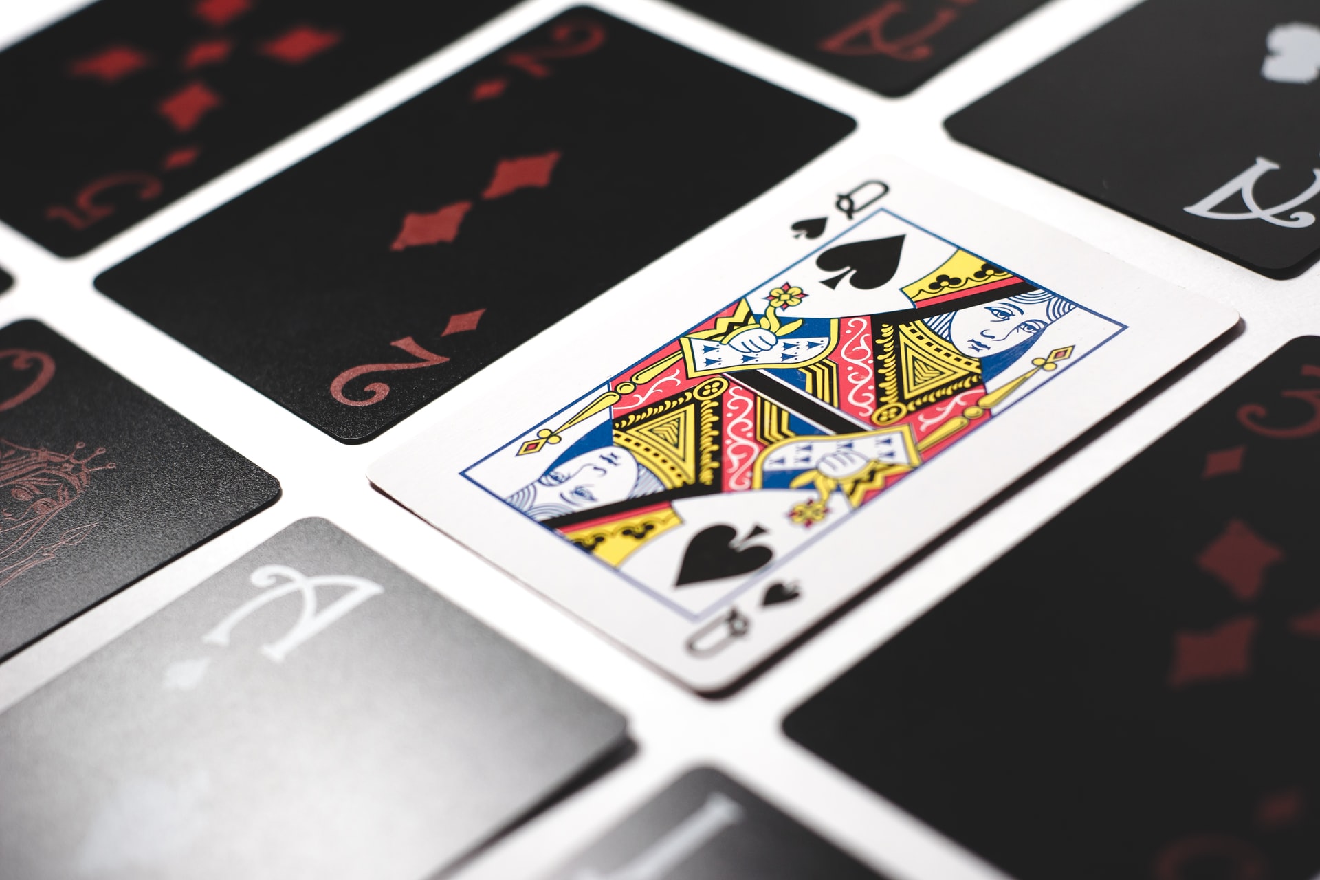 Exploring The Prominent Variations Of Online Blackjack Games