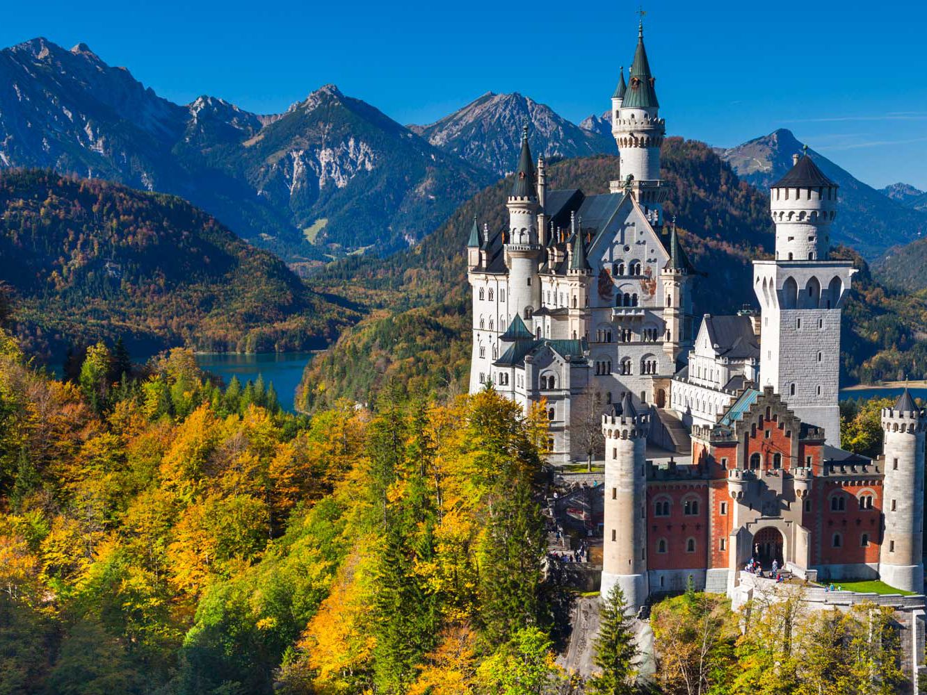Neuschwanstein Castle - Discover The Fairytale Castle Of King Ludwig II