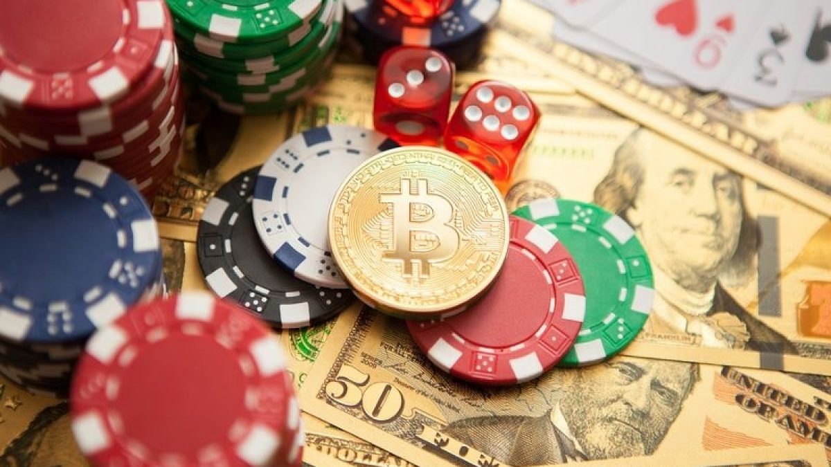 How To Win Money At The Casino Slot Machines?
