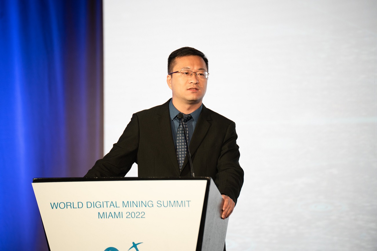 AntPool CEO Leon Lv at the World Digital Mining Summit 2022