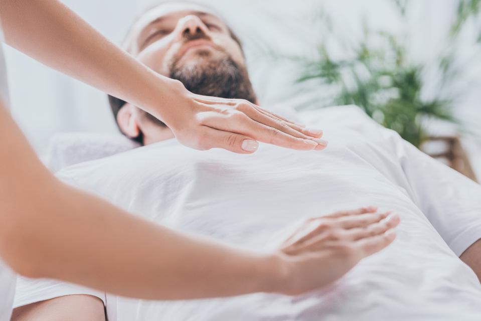 Reiki Techniques For Cleaning Energy Channels Of Human Body