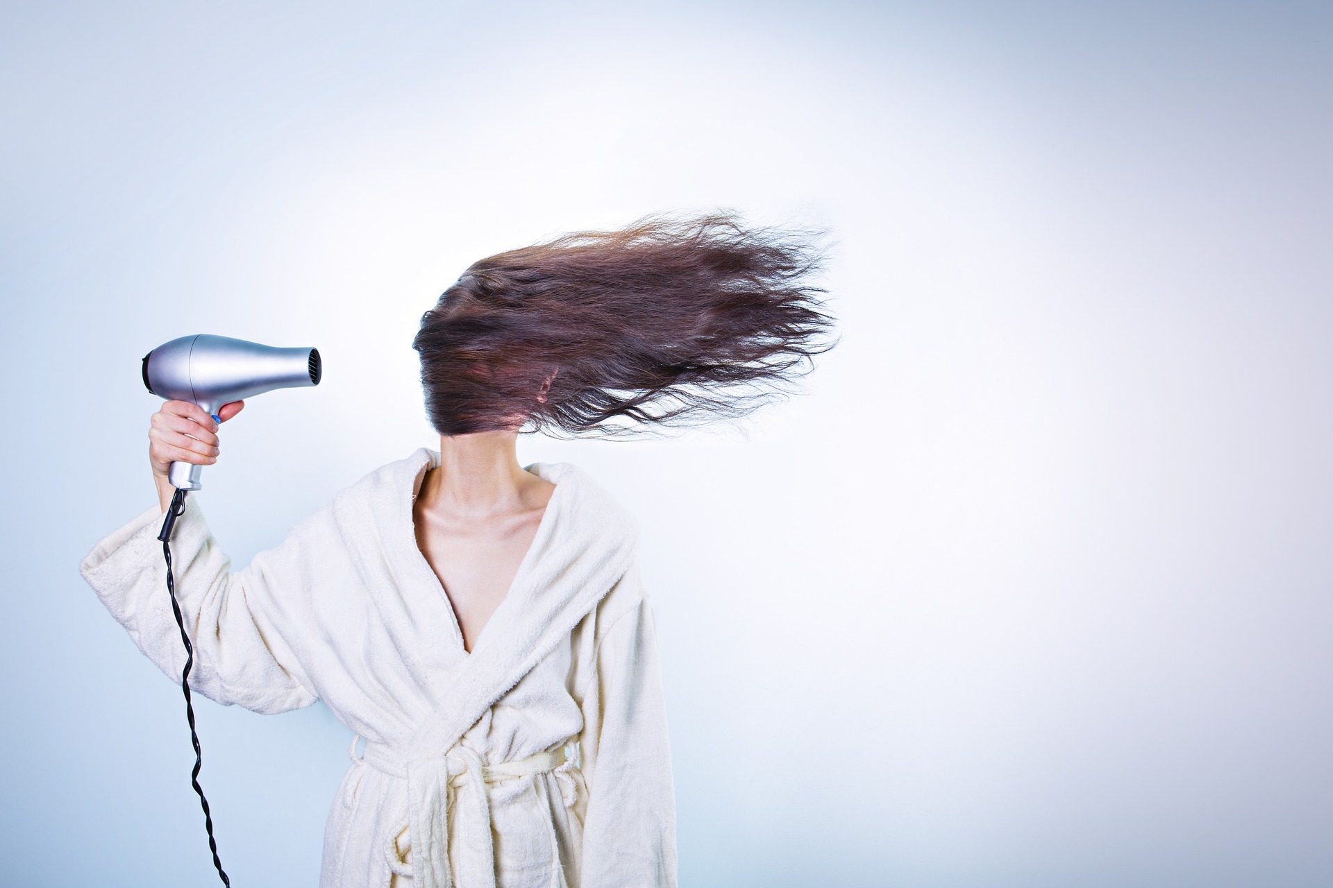 Hair Dryers -  A Guide To Choosing The Right One
