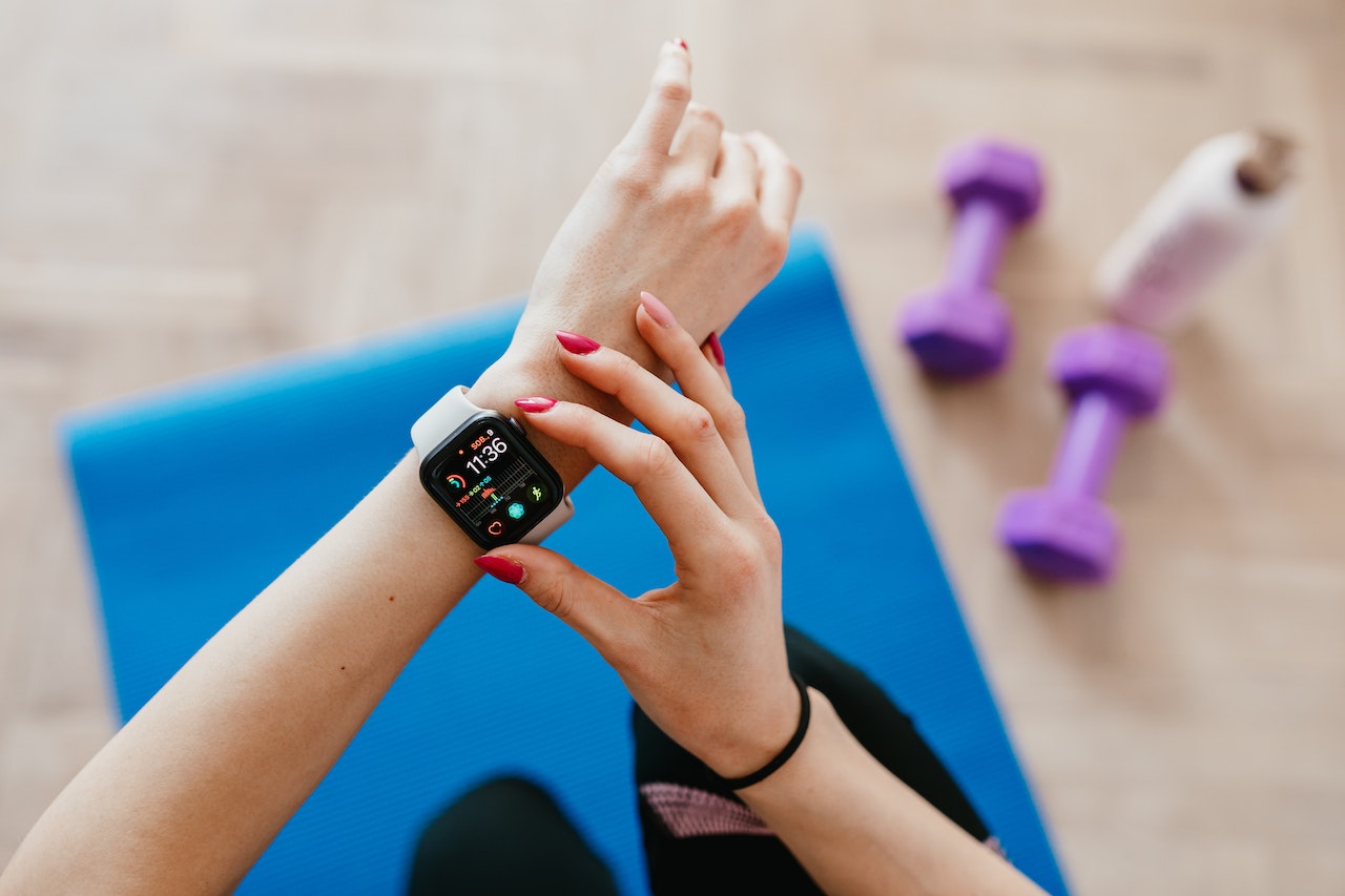 The Best Fitness Trackers Of 2023 - Stay On Track