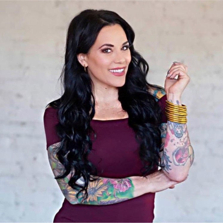 Amy Polinsky - From Ring Announcer To Social Media Influencer