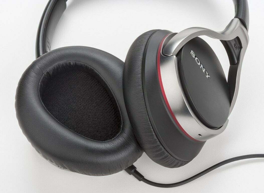 MDR10RNC Review - Exploring The Superior Noise-Cancelling Capabilities