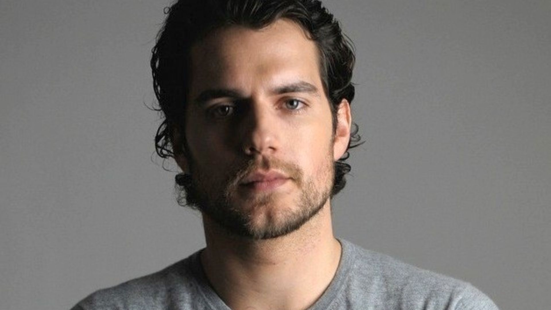 How Old Is Henry Cavill, His Early Life, Career, And Achievements
