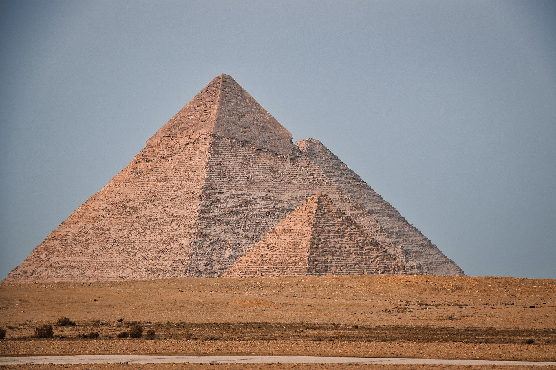 Great Pyramid Of Giza Photos - Explore The Ancient Wonder
