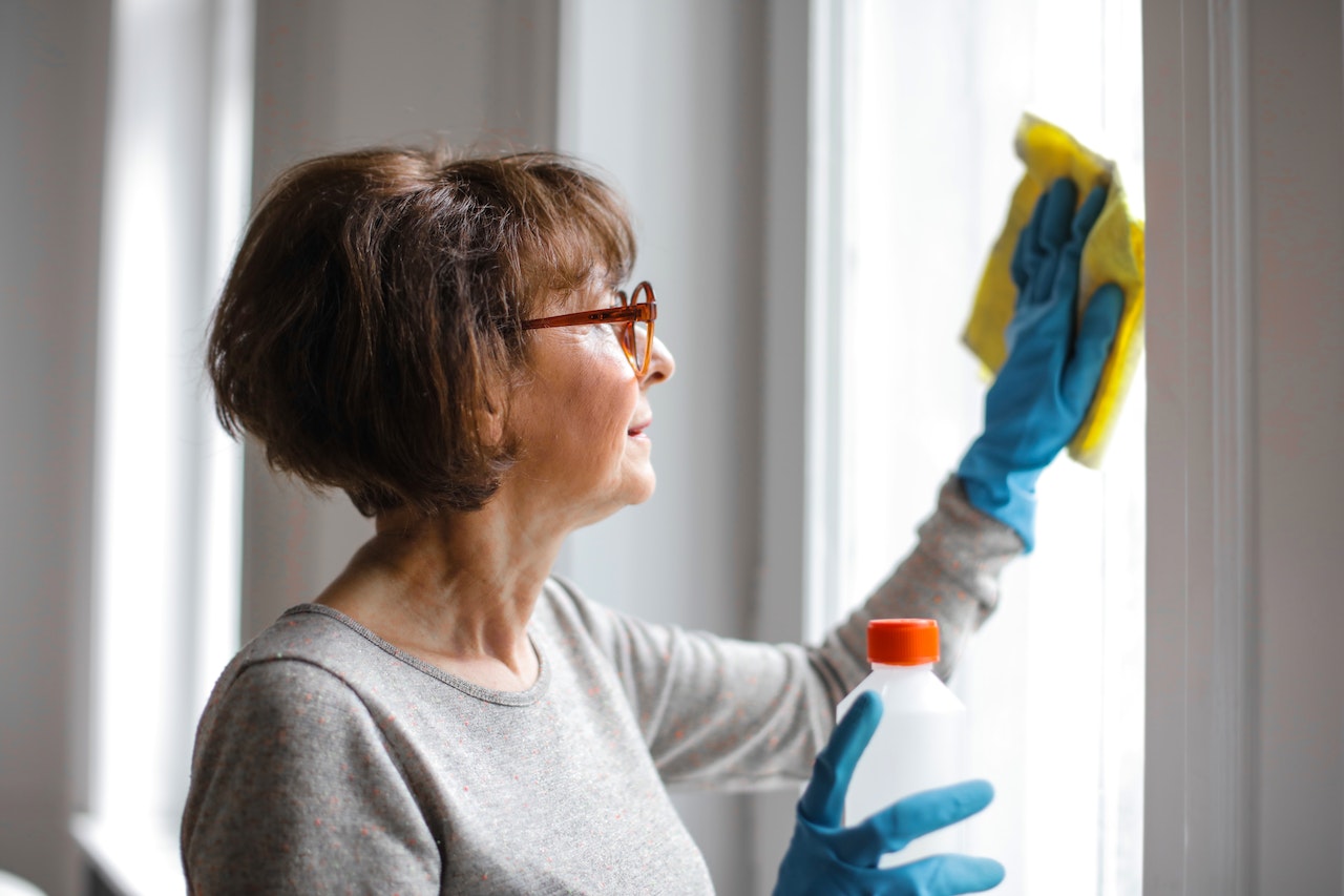 6 Things You Should Avoid When Cleaning Your Windows