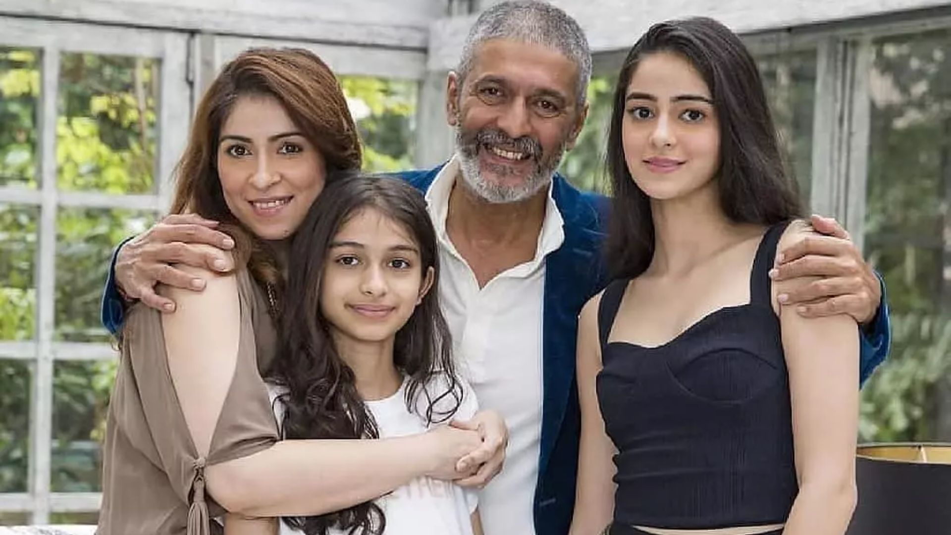 Ananya Panday  With Her Family