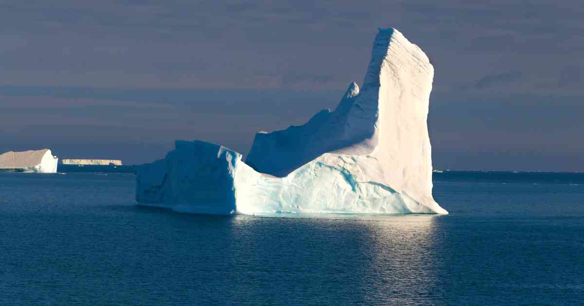 The Antarctic Ocean with a big iceberg