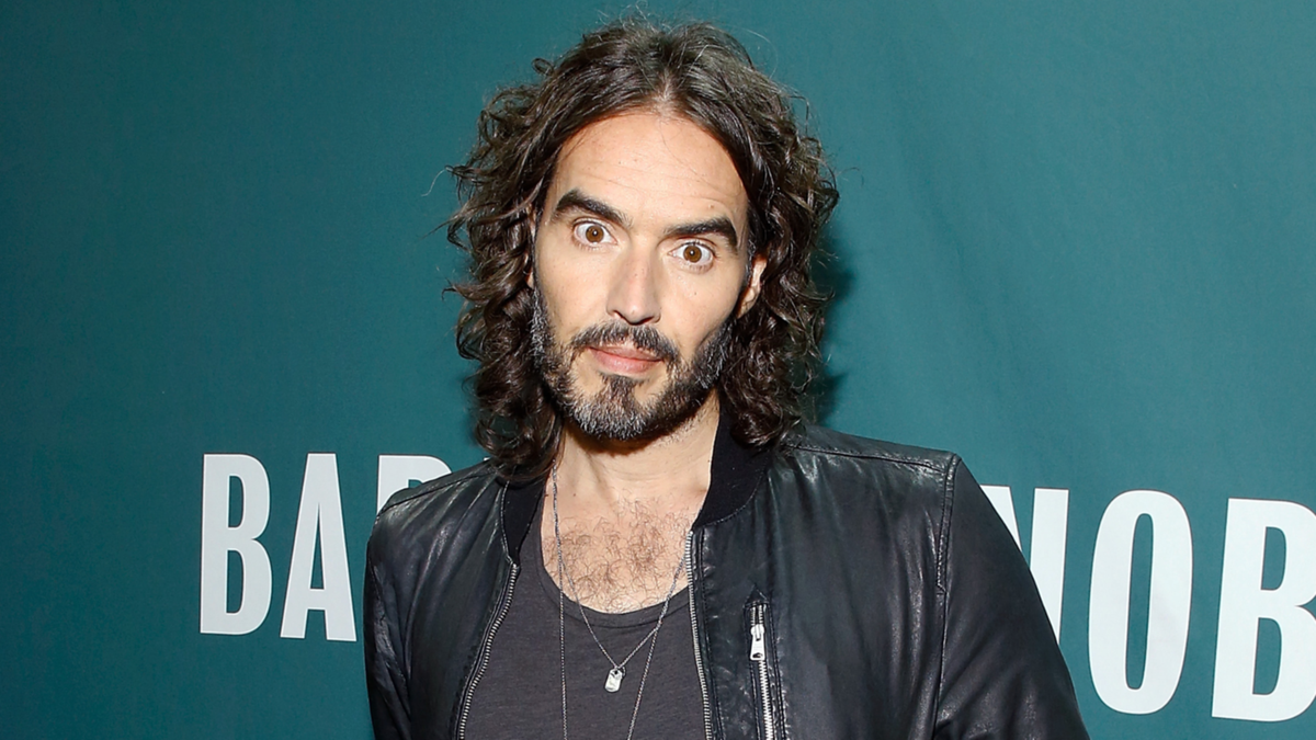 YouTube Demonetizes Russell Brand Page After Sexual Assault Allegations