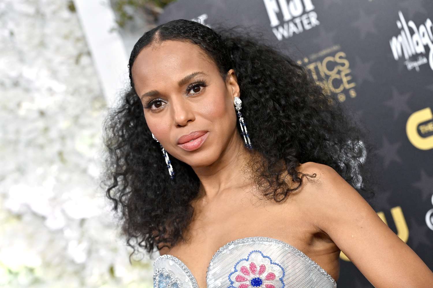 Kerry Washington Is Shocked By The Truth About Her Father In Her Memoir