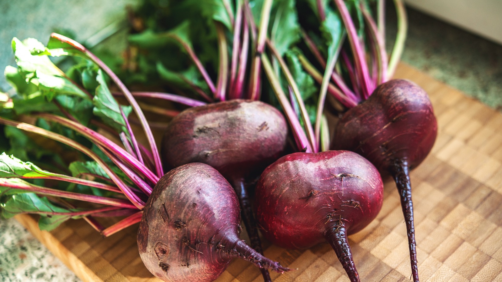Beetroots on a wooden tray