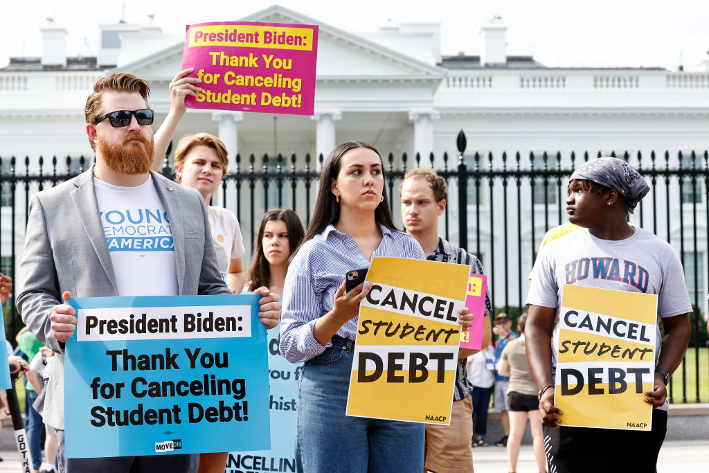 Students are thanking to Biden for loan forgiveness