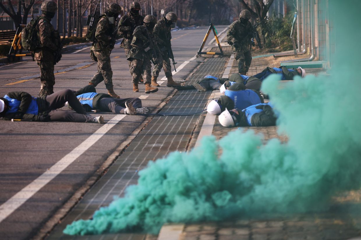 Military and police drill in Seoul