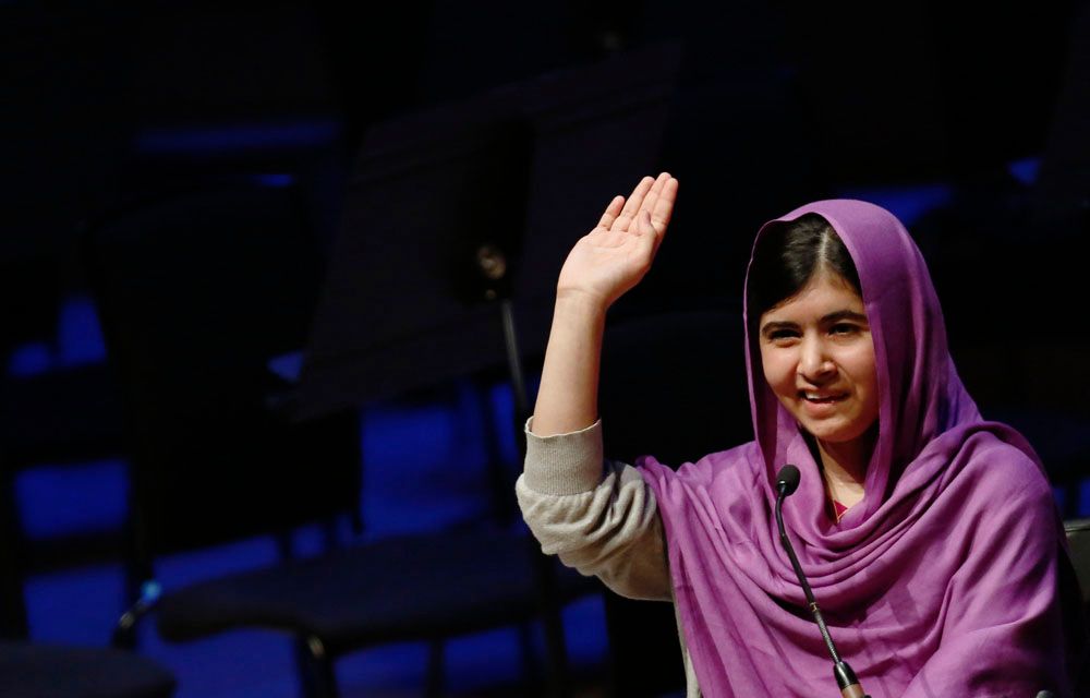 Malala Yousafzai waving