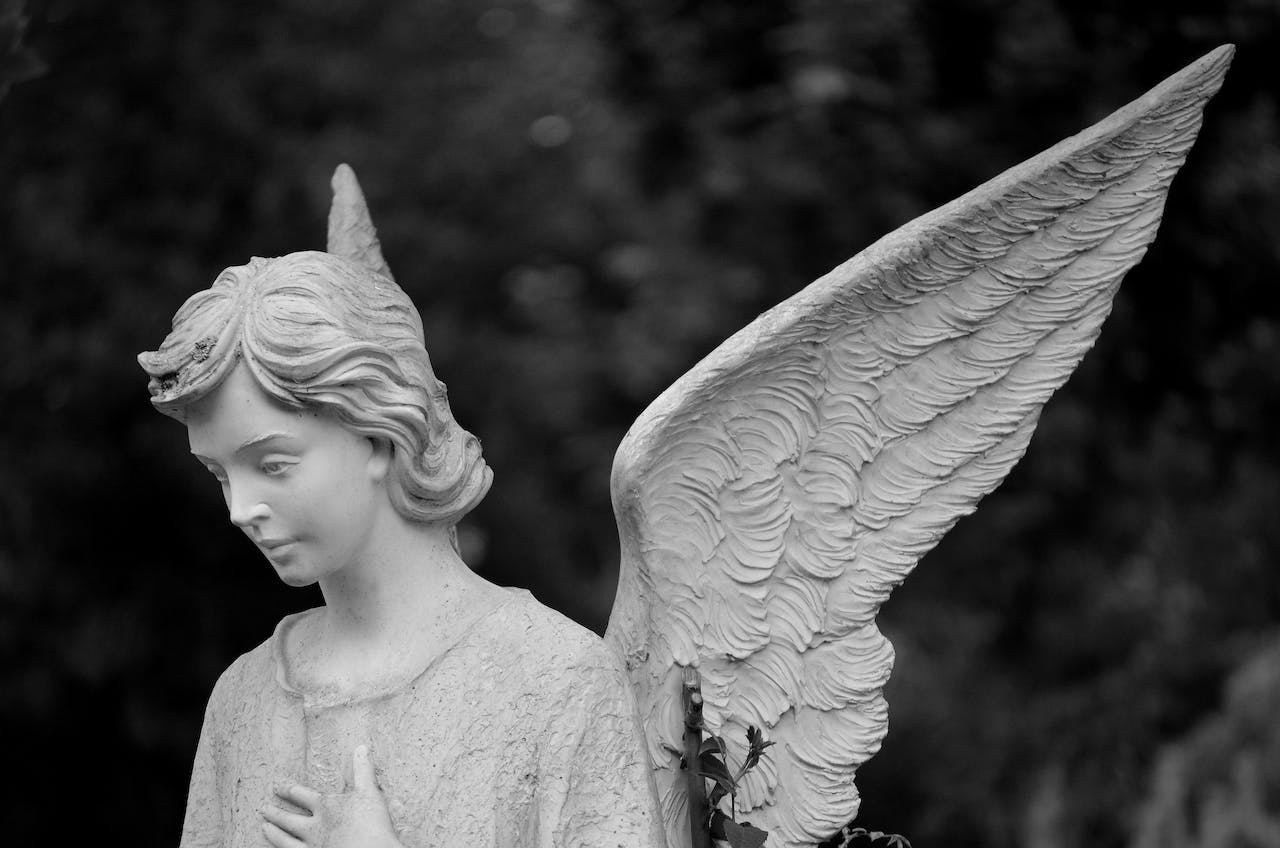 Angel Statue With Wings
