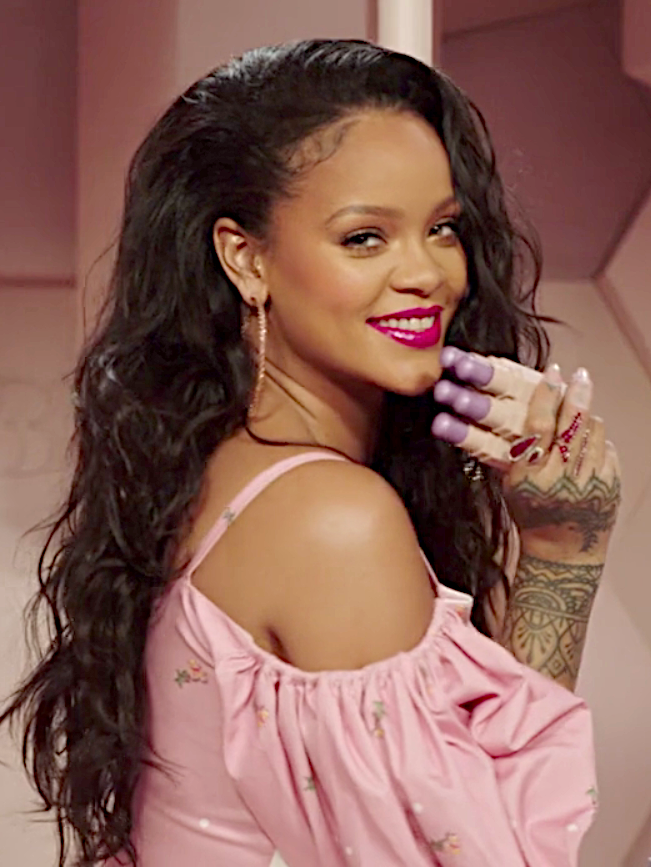 Rihanna presenting the lipsticks