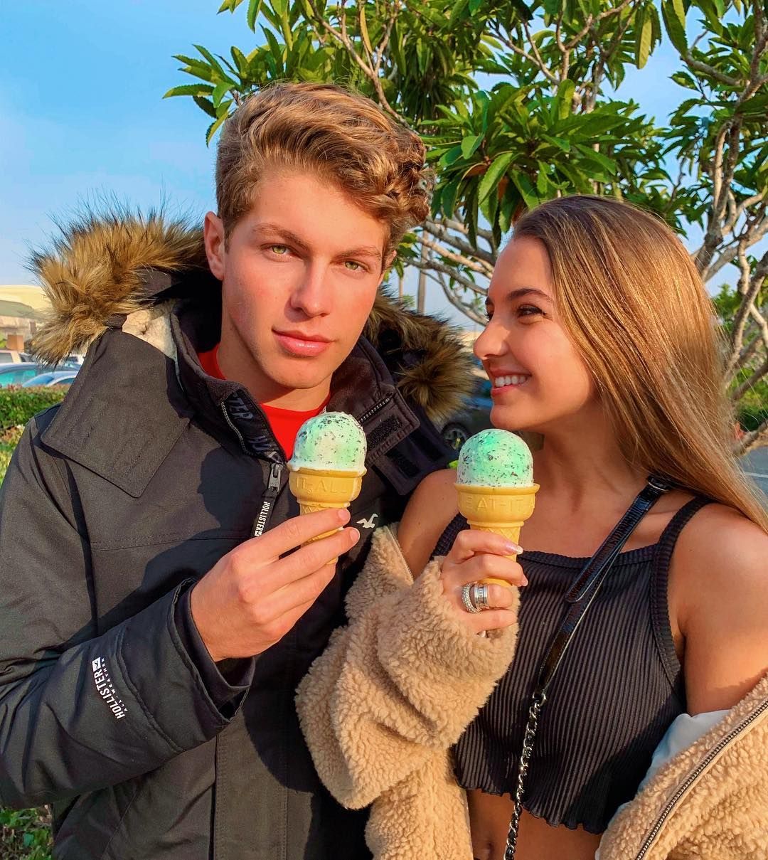 Ben Azelart and Lexi eating icecream